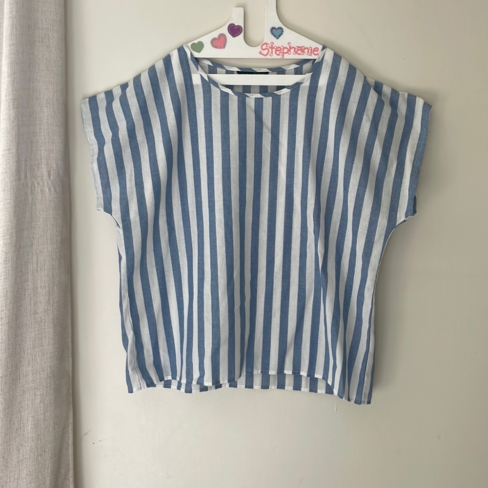 shein boxy blue and white stripe shirt